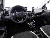 HYUNDAI_HYUNDAI_I10_2445925_7.jpg