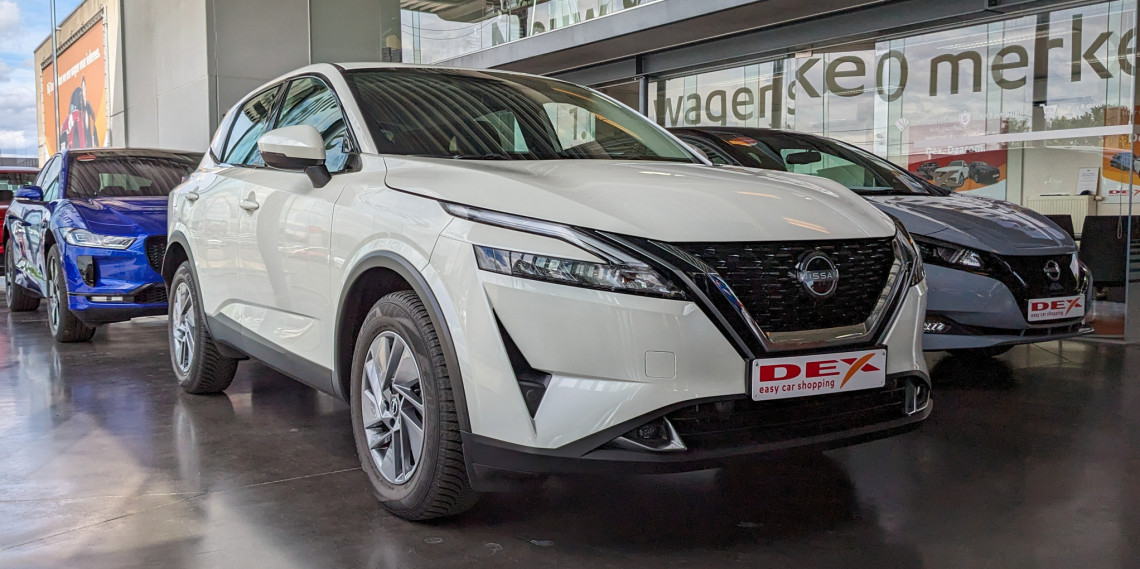 New Nissan Qashqai in the showroom of Dex Hooglede